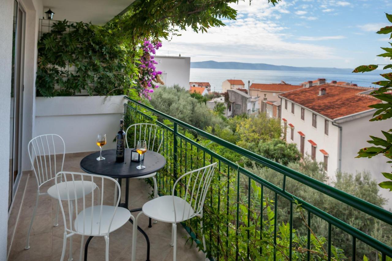 Apartments Leut 80M From The Sea Podgora Kültér fotó