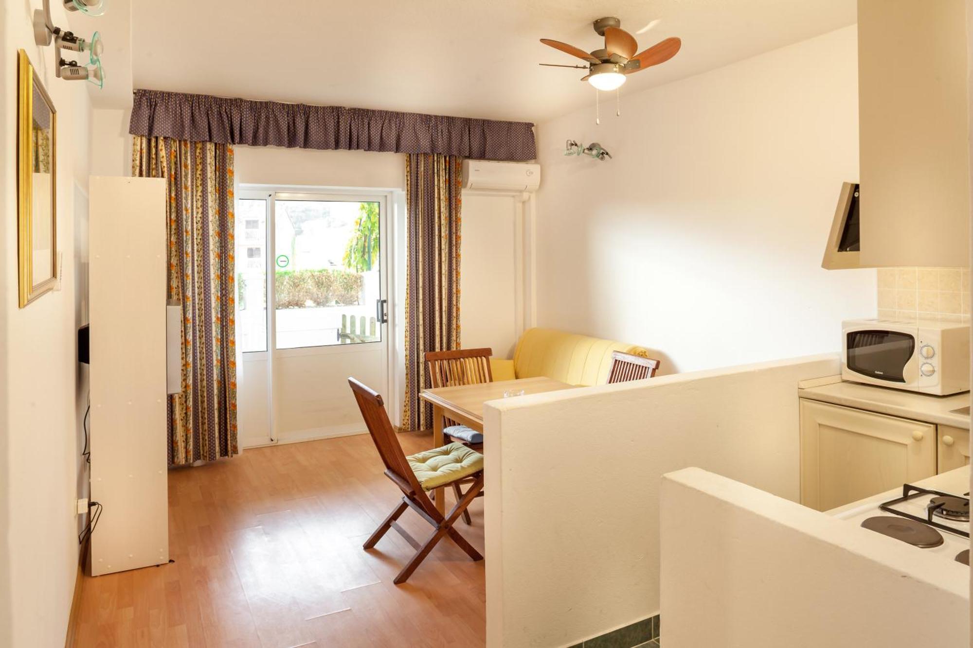 Apartments Leut 80M From The Sea Podgora Szoba fotó